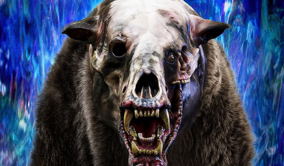 Eerie bear from the movie Annihilation.